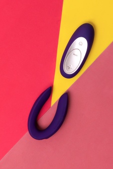 Вибратор для пар с пультом управления Satisfyer Partner Toy Plus Remote фиолетовый Вибратор для пар с пультом управления Satisfyer Partner Toy Plus Remote фиолетовый