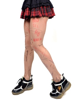 Молодежные колготки с надписями и почеркушками