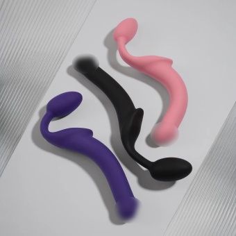Безремневой гибкий страпон Strap-on-me Bendable M розовый