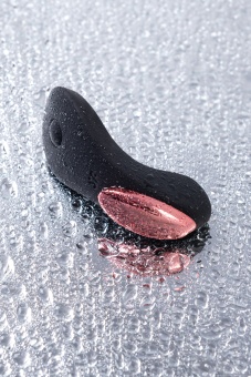 Мини-вибратор в трусики Satisfyer Little Secret с пультом управления чёрный