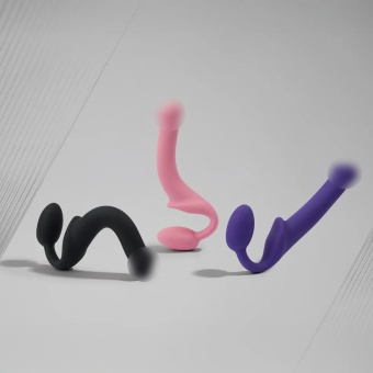 Безремневой гибкий страпон Strap-on-me Bendable M розовый