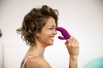 Вибратор со стимулятором клитора Fun Factory MISS Bi фиолетовый