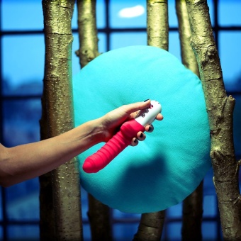 Вибратор Fun Factory Tiger G5 красный